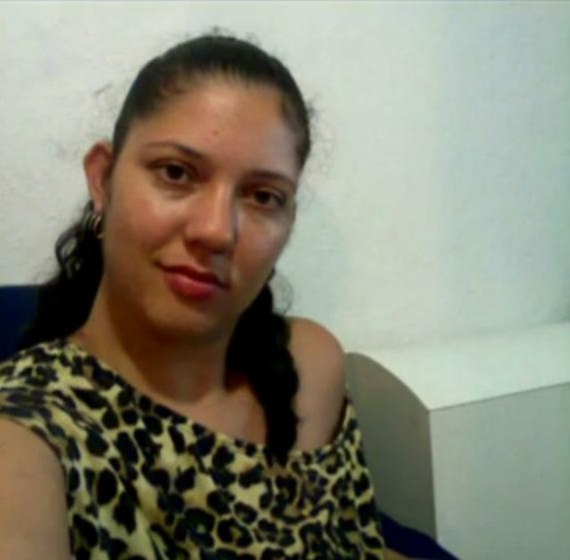 Mulher vítima de fake news no Guarujá