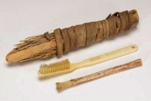 Alguns exemplos de escovas antigas 