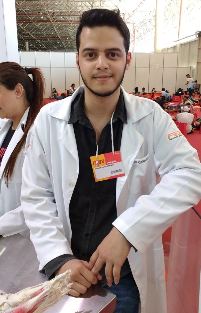 Victor Ricardo Canivilo, estudante do segundo ano de Medicina da FAM